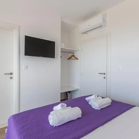 Luxury La Nonna Ana - Heated Pool, Sea View, Near Split * Kastela
