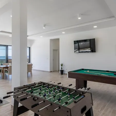 Luxury La Nonna Ana - Heated Pool, Sea View, Near Split Kastela