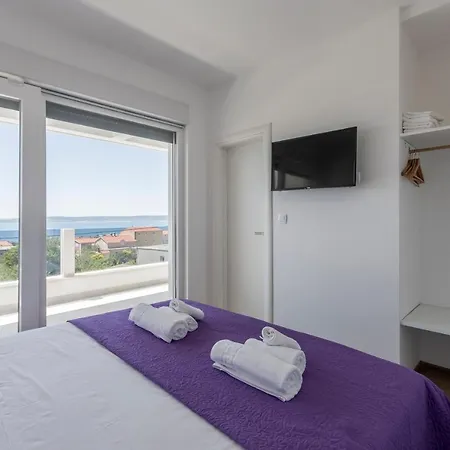 Luxury La Nonna Ana - Heated Pool, Sea View, Near Split Kastela