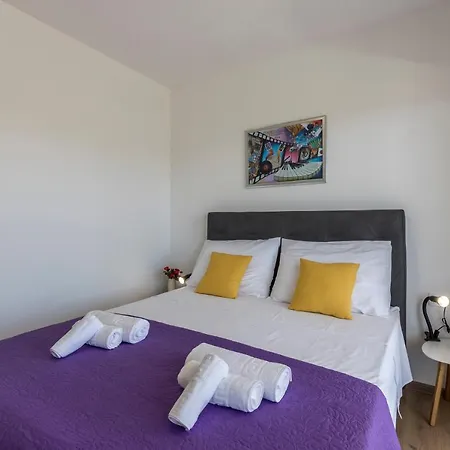 Luxury La Nonna Ana - Heated Pool, Sea View, Near Split