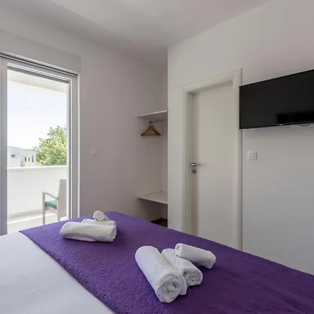 Villa Luxury La Nonna Ana - Heated Pool, Sea View, Near Split *