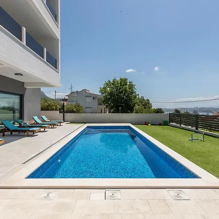 Luxury La Nonna Ana - Heated Pool, Sea View, Near Split Villa