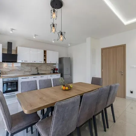 Luxury La Nonna Ana - Heated Pool, Sea View, Near Split Villa