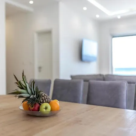 Luxury La Nonna Ana - Heated Pool, Sea View, Near Split Villa *