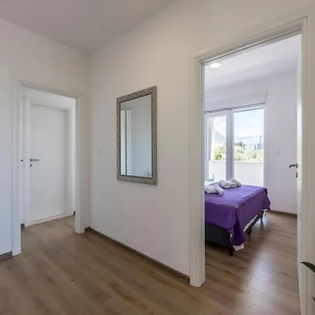 Villa Luxury La Nonna Ana - Heated Pool, Sea View, Near Split